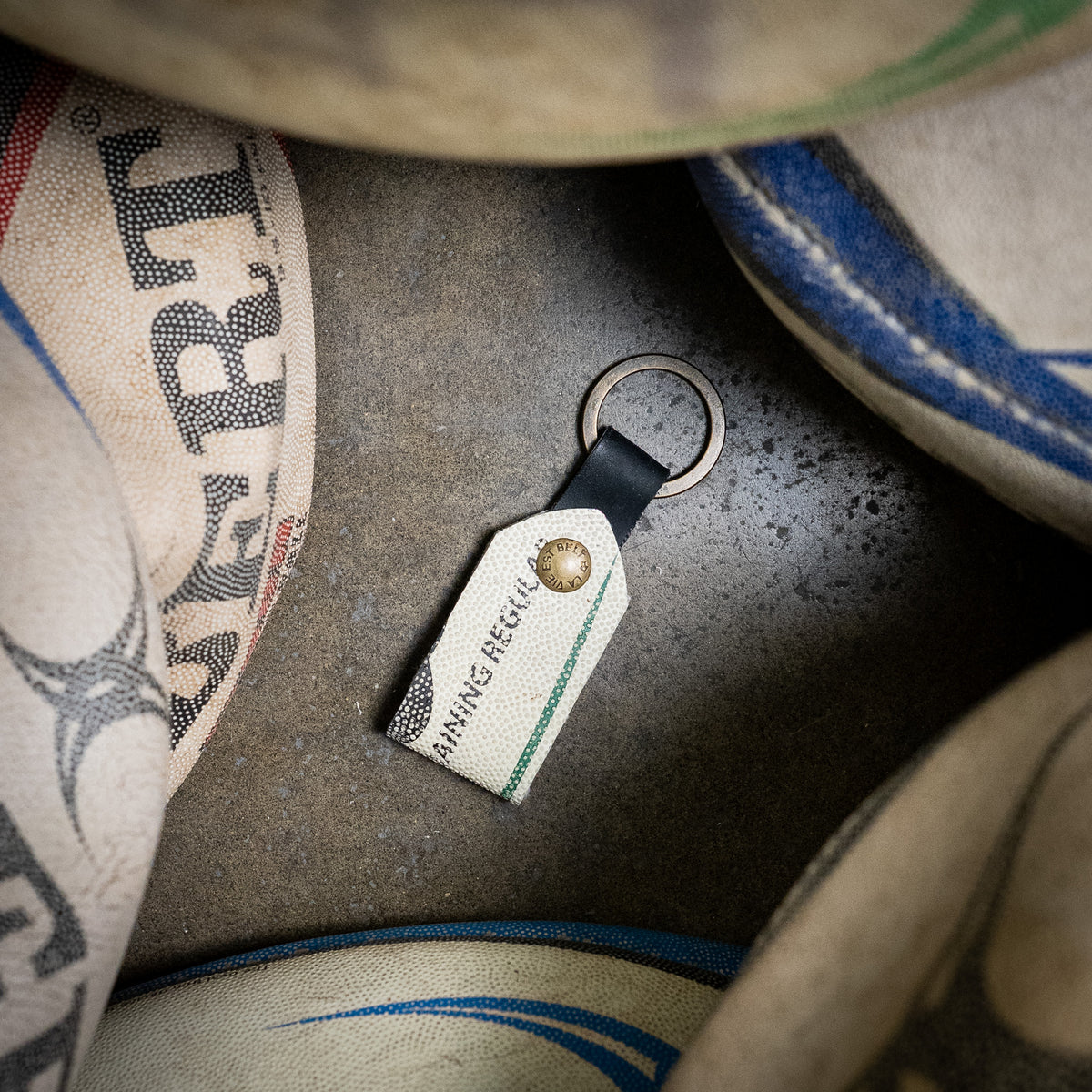 Porte-clés rugby upcyclé