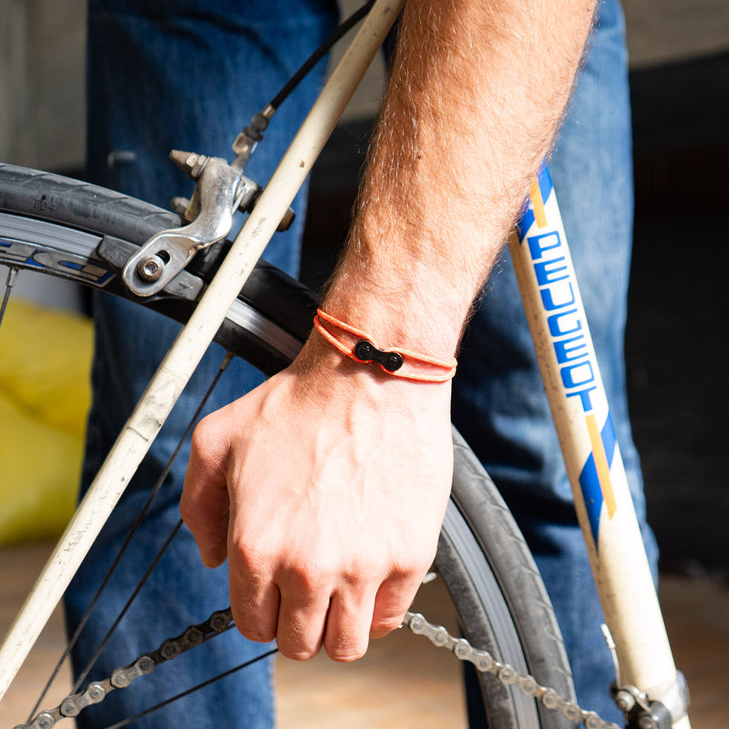 Bracelet upcyclé chaîne de vélo corail Himalaya