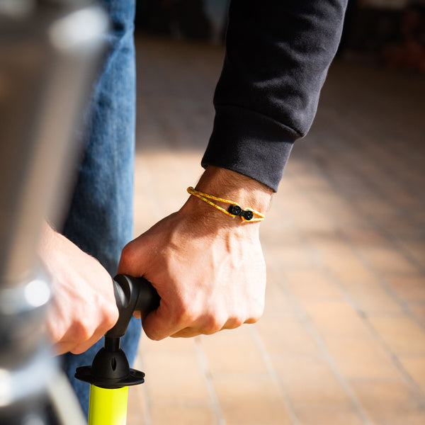 Upcycled bicycle chain bracelet coral yellow Atlas