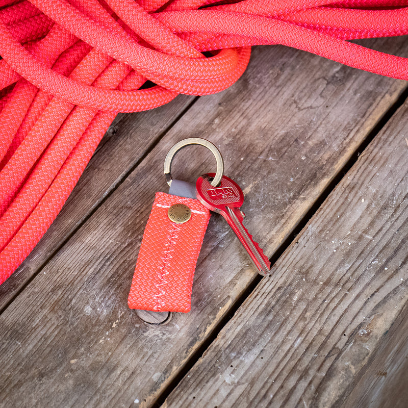 Pink climbing rope Keychains with one key