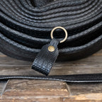 Porte-clés en lance à incendie de couleur noire